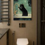 Elini Yıkayan Kedi Dekoratif Banyo Tablosu